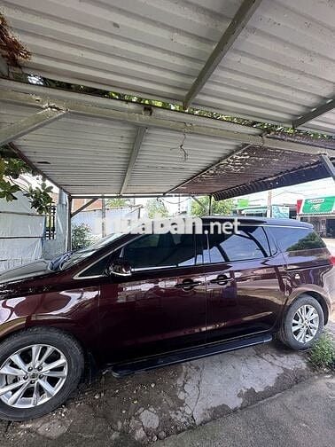 Kia Sedona 2018 Dầu 7 chỗ Nâu đỏ