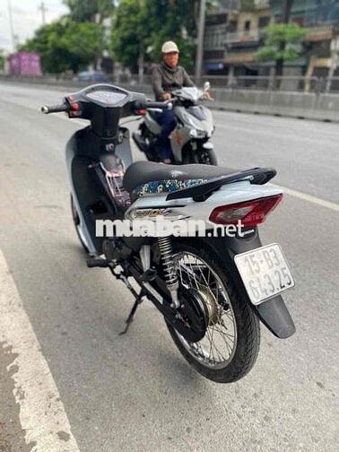 Honda Wave A 110 đời cao êm đẹp như  hình