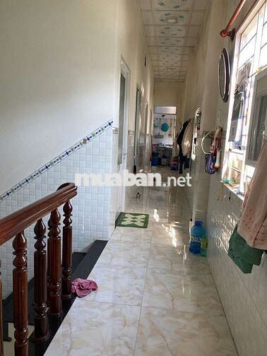 Nhà cần bán 81m2, 1 trệt, 1 lầu, 4PN, 2WC, dtsd 164,4m2