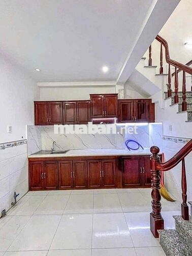 Nhà trệt lửng mới nguyên căn 02phòng sẵn nội thất hẻm Hồ Búng Xáng