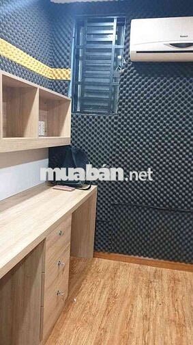 Hẻm xe tải hiếm, Đinh Tiên Hoàng, BT. 2 tầng. DTSD: 38M2. Chỉ 4 tỷ TL
