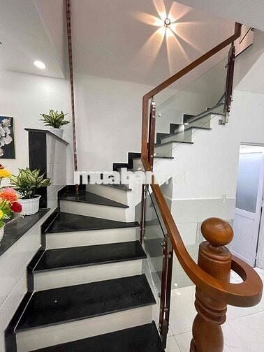 Nhà Mỹ Hạnh Nam 4x11 bán 465Triệu giáp Hóc Môn