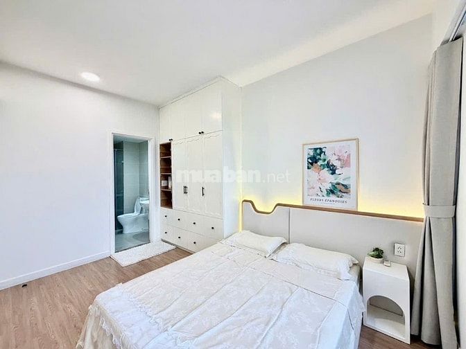 📌Cô chú lớn tuổi gửi bán căn hộ 2PN2WC tone tối giản giá 2ty566