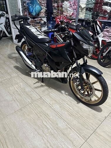 Suzuki Raider 150 Fi Đen