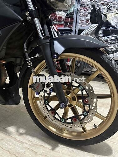 Suzuki Raider 150 Fi Đen