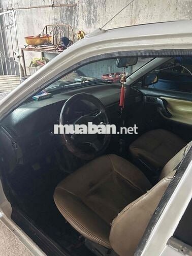 Mazda 323 1995 Trắng