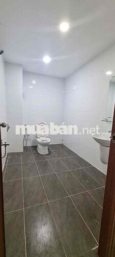 Cho thuê căn hộ 1pn tách bếp ban công full nt ở Lê Hồng Phong Quận 10