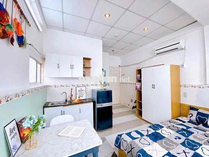 Nhượng Lại phòng do nhu cầu chuyển công tác
