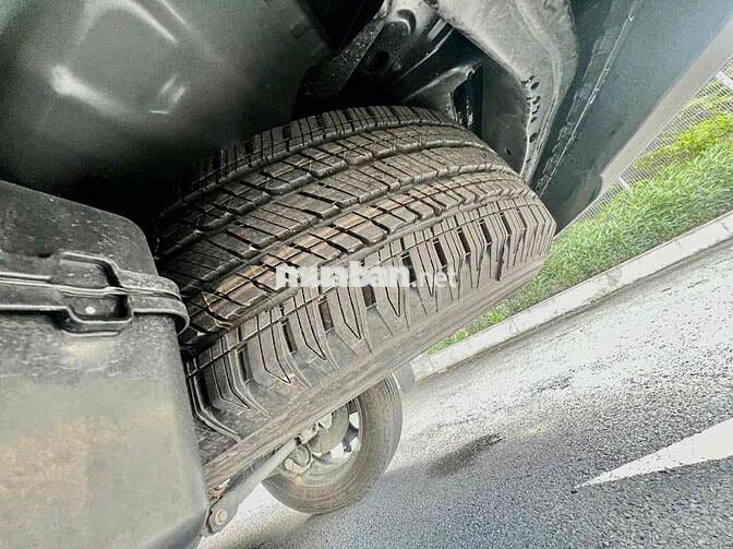 Ford Everest 2025 Biturbo 10 cấp Ghi xám 6.000km