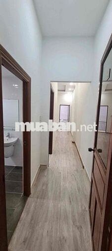Cho thuê căn hộ 1pn tách bếp ban công full nt ở Lê Hồng Phong Quận 10