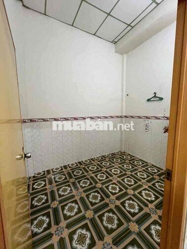 NHỈNH 5 Tỷ HXH Quận 8. DT: 77m2 ( 3,2m x 24m )