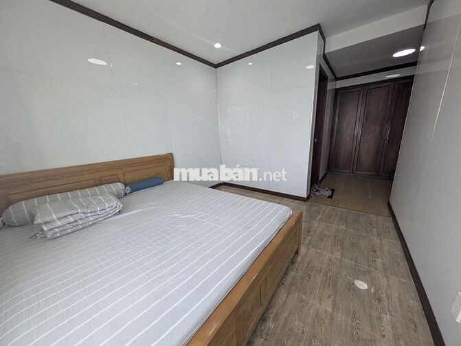 Bán gấp chung cư 94m2 Hoàng Anh Gia Lai ở 72 Hàm Nghi, Đà Nẵng