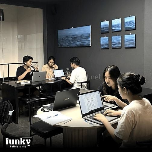 Sang quán Coffee ngay trung tâm quận 10 siêu rộng, hoạt động ngay