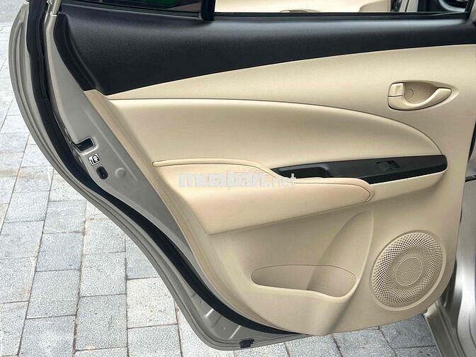 Toyota Vios E 2022 Tự động Vàng cát 89000 km