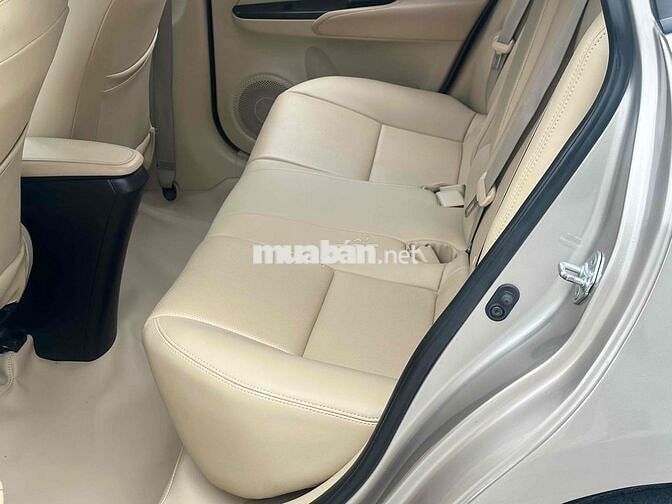 Toyota Vios E 2022 Tự động Vàng cát 89000 km