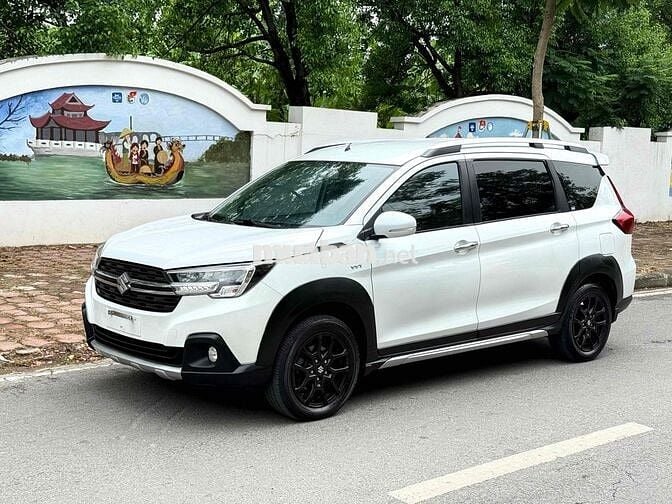 Suzuki XL7 1.5 AT 2020 Trắng 7 chỗ