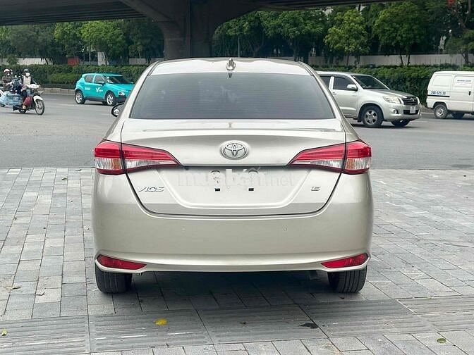 Toyota Vios E 2022 Tự động Vàng cát 89000 km