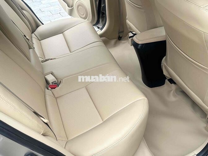 Toyota Vios E 2022 Tự động Vàng cát 89000 km