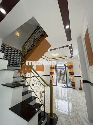 NHÀ XÂY MỚI - TRỆT 2 LẦU -HẺM Ô TÔ - HỖ TRỢ BANK MUA NHÀ - GIÁ 2TY8