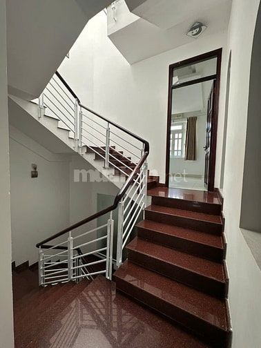 Rẻ nhất KDT APAK hiện tại. Nhà 4 tầng 100m2 sử dụng giá chỉ 18.6 tỷ.