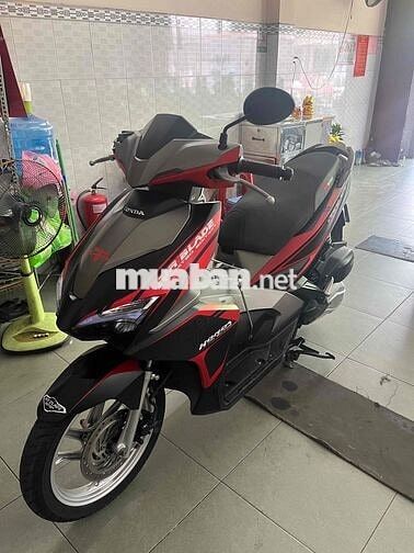 Honda Air Blade 125i Đen, Đỏ, Xám