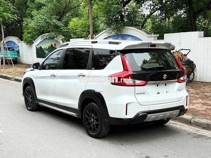 Suzuki XL7 1.5 AT 2020 Trắng 7 chỗ