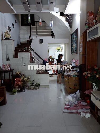 Nhà sạch đẹp hẻm Phan Văn Trị, P.11, BÌNH THẠNH, 3.4x11.9, trệt 2 tầng