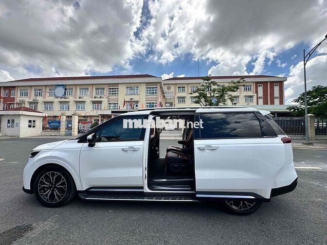 Kia Carnival Signature 2.2D Full Dầu 2022