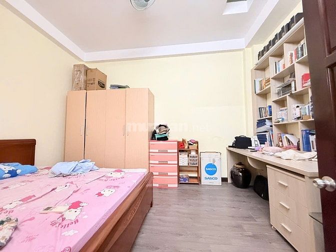 Lê Văn Sỹ Phú Nhuận, 56m2 , Nhà Mới Hẻm Xe Hơi , Giá Tốt