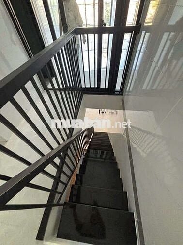Nhà mặt tiền hẻm cho thuê kinh doanh tốt đường Dương Quảng Hàm p5