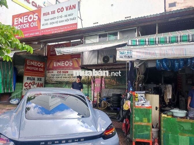 cần tuyển nhân viên rửa xe 
