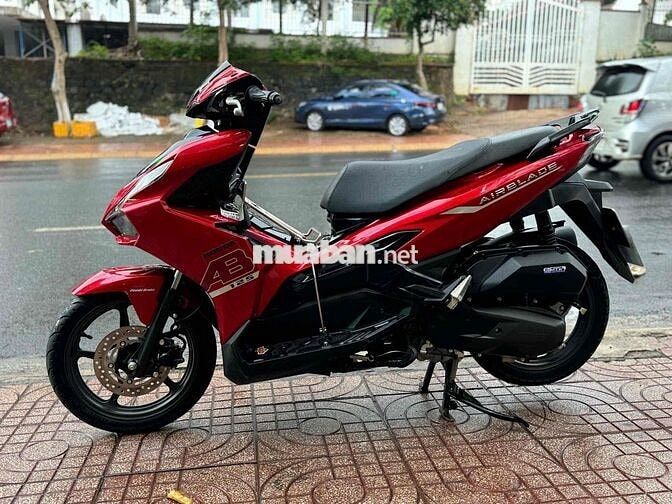 Honda Air Blade 125cc 2023 Đỏ đen 7000 km