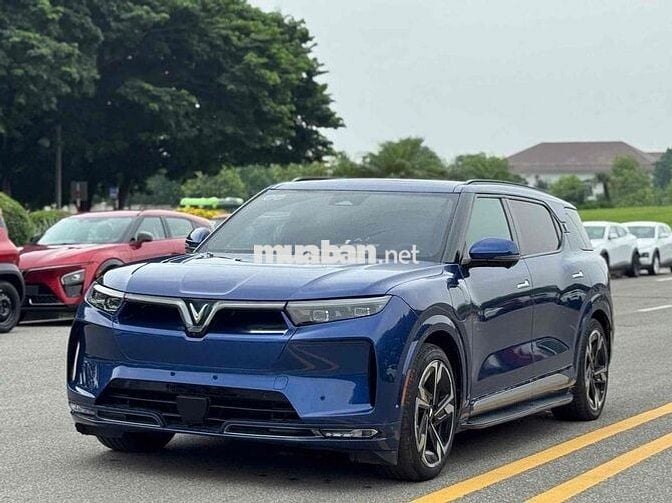 VinFast VF9 Plus 2023 Xanh 6 chỗ 53000 km