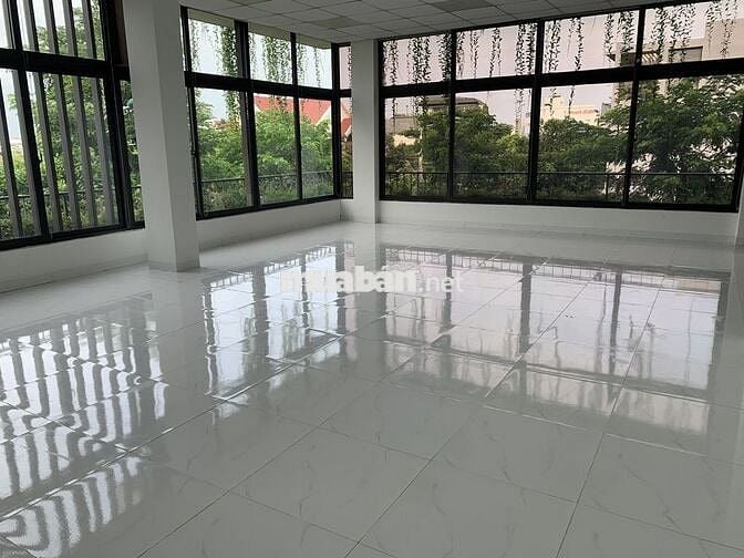 CHO THUÊ VĂN PHÒNG 100M2 - GẦN CẦU HÒA XUÂN
