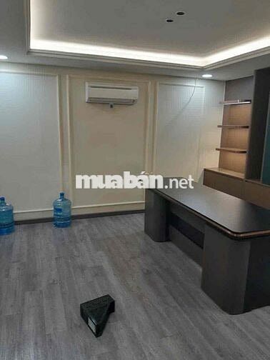 Cần Cho Thuê Nhà Nguyên Căn MT Đường Võ Văn Tần Đoạn 2 Chiều