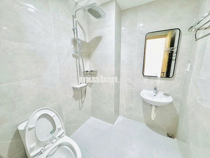 CĂN HỘ 2 PHÒNG NGỦ MỚI TINH VỚI VIEW SÔNG NGAY TRỤC NGUYỄN THỊ SÁU