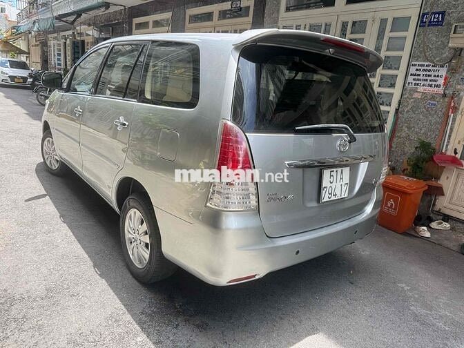Toyota Innova 2009 7 chỗ Bạc 90000 km