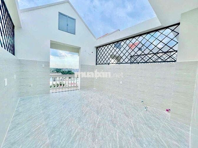 Cho thuê nhà đẹp có thang máy 8 phòng ngủ