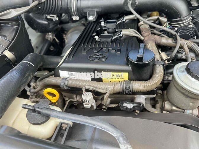 Toyota Innova 2009 7 chỗ Bạc 90000 km