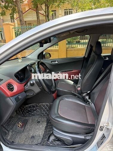 Hyundai  i10 sedan 2020 Số tự động Bạc 80000 km