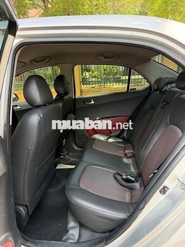 Hyundai  i10 sedan 2020 Số tự động Bạc 80000 km