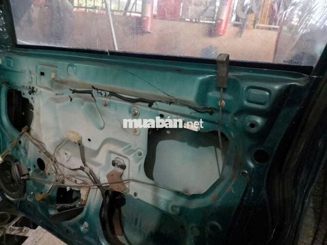 Mazda 323 GLXI 1997 Xanh Số sàn