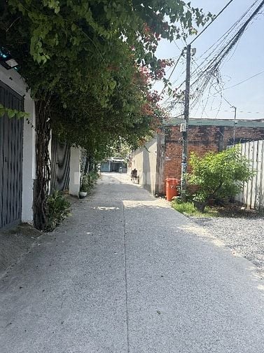 Kẹt tiền ngân hàng cần bán gấp 7 lô đất thổ cư 100% MTĐ Lê Thị Lơ HM
