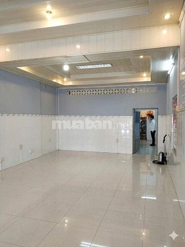 Bán Nhà Mặt Tiền - Gần BV Đa Khoa Thủ Đức - C4, 179m2. Giá chỉ 3.2 Tỷ