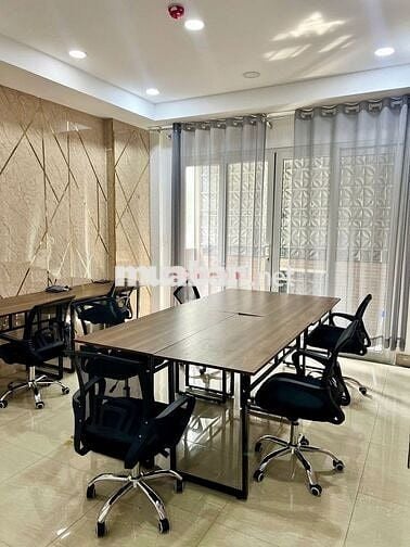 Cần cho thuê nhà mặt tiền Trần Hưng Đạo Quận 1 - Hầm 6 lầu