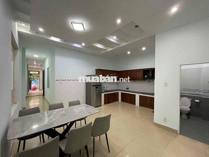 Cho Thuê Nhà HXH 2 Lầu 4PN nội thất cơ bản