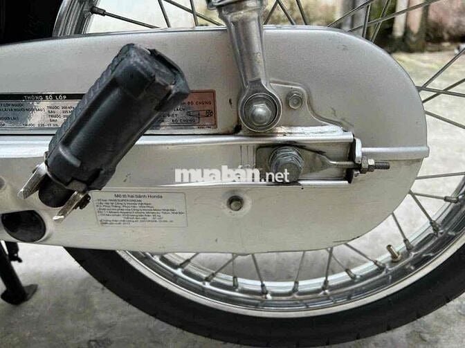 Honda Dream 2013 Đỏ đô Cổ điển