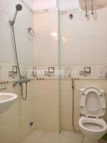 Cho thuê phòng trọ tại Xuân La - Xuân Đỉnh full đồ, vs riêng