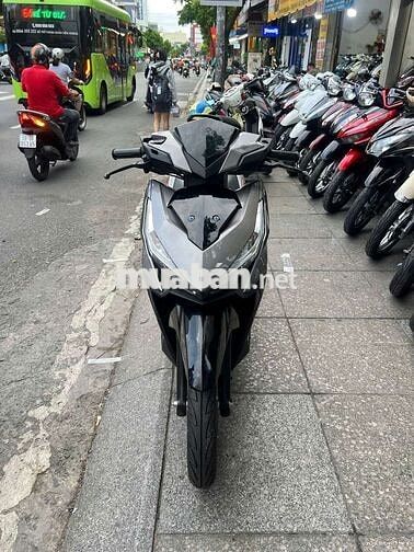 Honda Vario 150 2017 Xám đen đã qua sử dụng