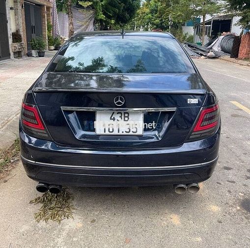 Mercedes-Benz C200 2010 125.000km